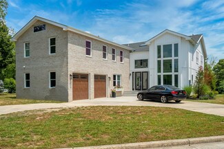 2 Beaver Dr, Egg Harbor Township, NJ 08234