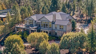 3315 NW Panorama Dr, Bend, OR 97701