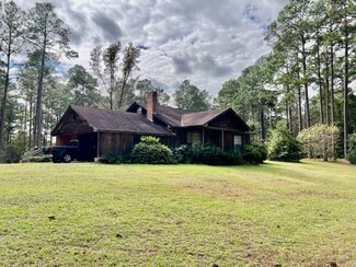 566 Pine Park Rd, Cairo, GA 39828