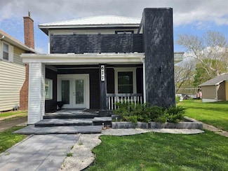 627 2nd St, Columbus Junction, IA 52738