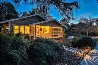 290 W 12th St, Claremont, CA 91711