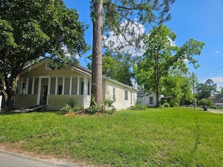 201 Beetree Ave, Nashville, GA 31639