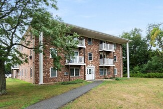 16 Woodman Way Unit 17, Newburyport, MA 01950