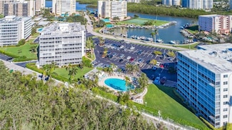 3 Bluebill Ave Unit 610, Naples, FL 34108