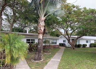 819 Courtington Ln Unit 2, Fort Myers, FL 33919