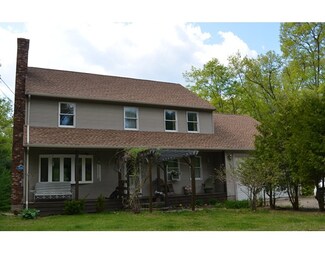 80 Kennedy Rd, West Brookfield, MA 01585