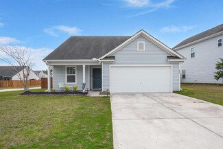 420 Thoroughbred Dr, Moncks Corner, SC 29461