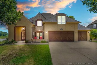 11703 S Willow Place, Jenks, OK 74037