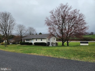 196 Scenic Dr, Bellefonte, PA 16823