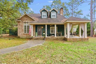 1300 Rosalind Cir, Bay Minette, AL 36507