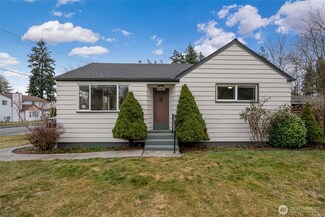 6901 Lower Ridge Rd, Everett, WA 98203