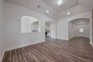 581 Road 51022, Cleveland, TX 77327