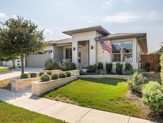 8205 Silhouette St, Austin, TX 78744