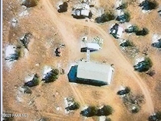 44200 Cattle Dr, Ash Fork, AZ 86320