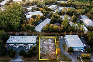 6736 NW 16th St, Gainesville, FL 32653