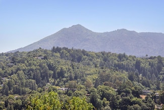 276 Fairhills Dr, San Rafael, CA 94901