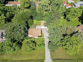 5736 Willow Springs Rd, La Grange Highlands, IL 60525
