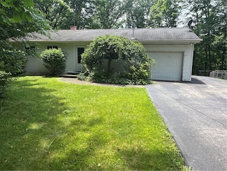 467 Blews Way, New Castle, PA 16105