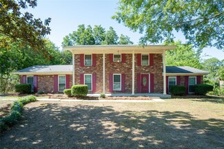 3209 Brentwood Dr, Montgomery, AL 36111