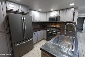 2800 S White Mountain Rd, Show Low, AZ 85901