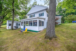 3110 13 Mile Rd, Remus, MI 49340