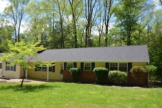 1251 Briercliff Rd, Bridgeport, WV 26330
