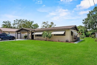 714 Great Barford St, Auburndale, FL 33823