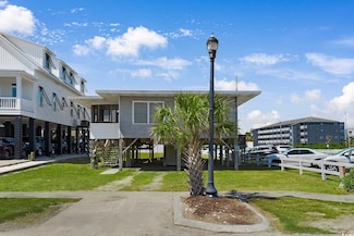 123 Yaupon Ave, Murrells Inlet, SC 29576