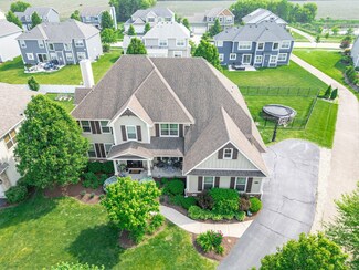 3551 Hidden Fawn Dr, Elgin, IL 60124