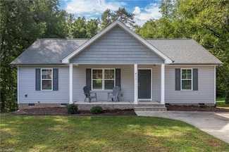 411 W Gene Hairston St, Madison, NC 27025