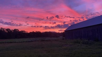 3 Depot Rd, Hatfield, MA 01038