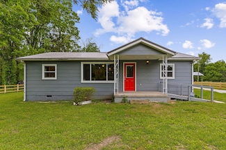 2348 Blaylock Rd, Crossville, TN 38572