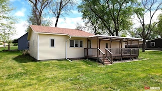 201 Blaine St, Valparaiso, NE 68065