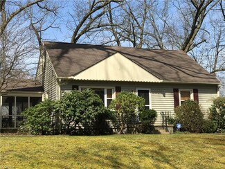 600 Woodside Dr, Kent, OH 44240