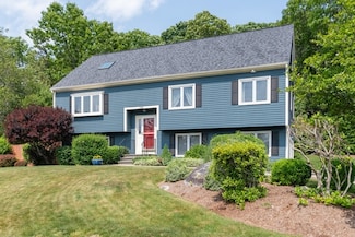 150 Lucas Dr, Stoughton, MA 02072