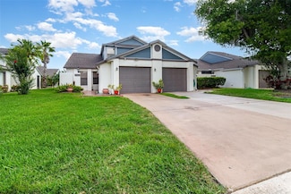 109 Lakepointe Cir, Kissimmee, FL 34743