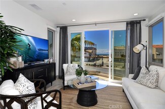 5602 Seashore Dr, Newport Beach, CA 92663