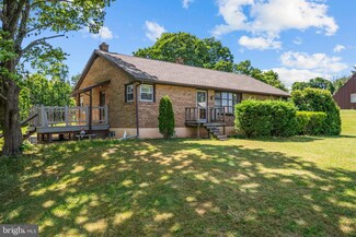 237 S Baumstown Rd, Birdsboro, PA 19508