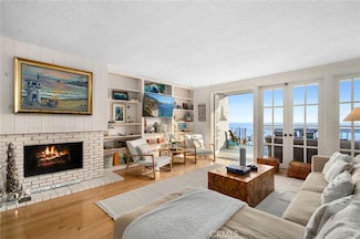 716 Cliff Dr, Laguna Beach, CA 92651