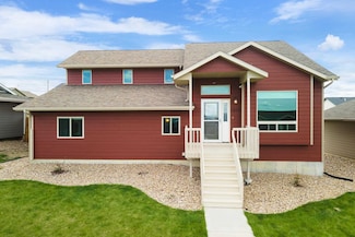 1215 Juneau Dr, Box Elder, SD 57719