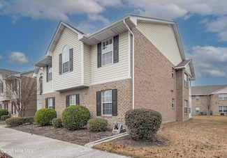 2912 Mulberry Ln Unit F, Greenville, NC 27858