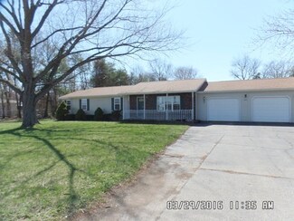 1855 E 250 S, Knox, IN 46534
