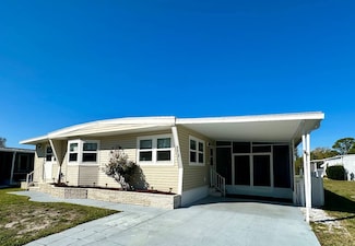 372 11th St, Nokomis, FL 34275