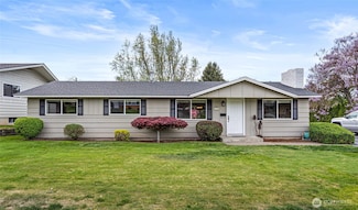 310 N 28th Ave, Yakima, WA 98902
