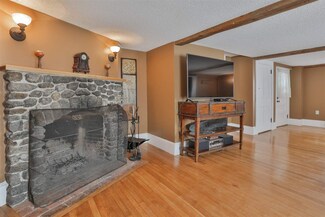 543 Lyndeborough Center Rd, Wilton, NH 03086