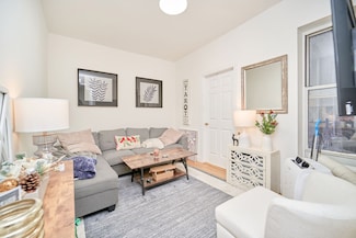 309 E 5th St Unit 3, New York, NY 10003