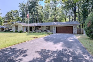 905 Harlyn Ave, Rothschild, WI 54474