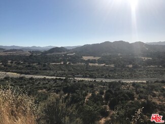 2591 Bonmark Dr, Ojai, CA 93023