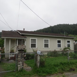 469 1st Ave, Rio Dell, CA 95562