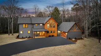 932 No 20 Mine Rd, McCaysville, GA 30555